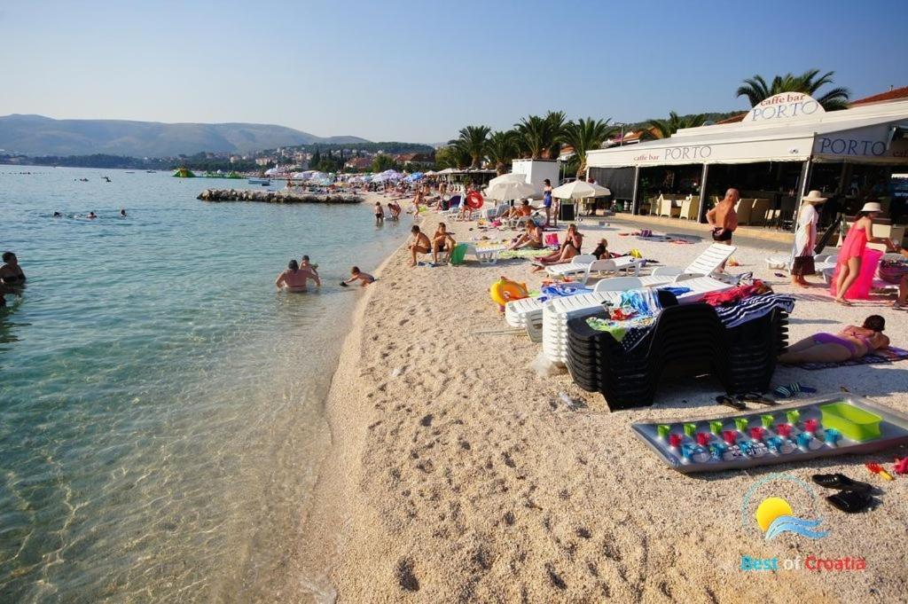 Apartman Adriatic Τρογκίρ Εξωτερικό φωτογραφία