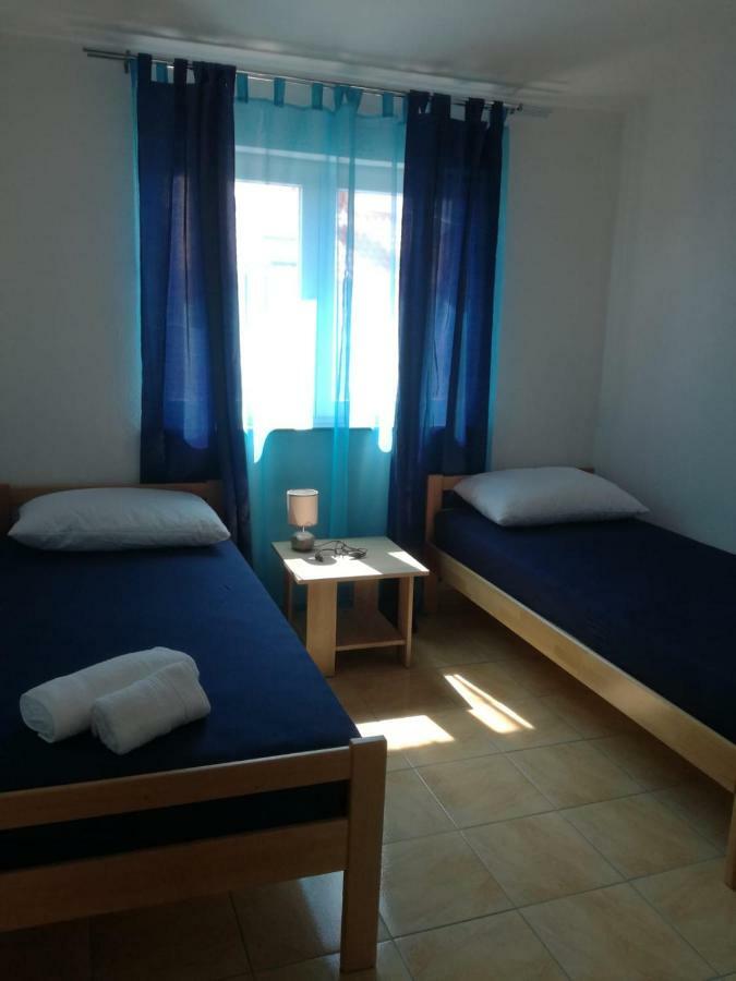 Apartman Adriatic Τρογκίρ Εξωτερικό φωτογραφία