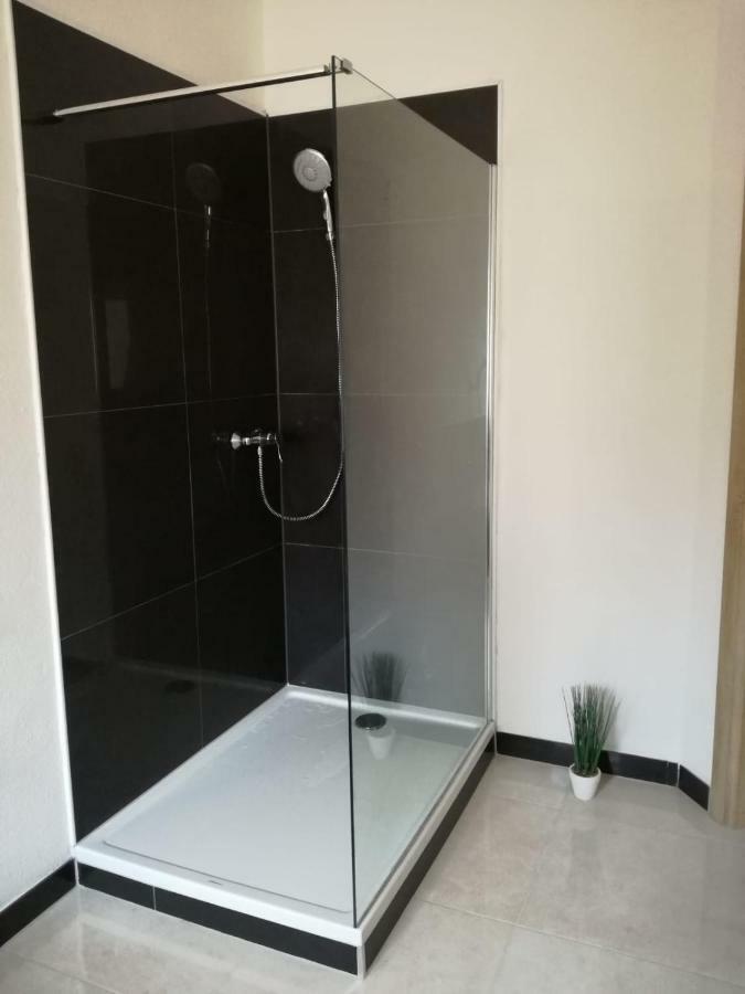 Apartman Adriatic Τρογκίρ Εξωτερικό φωτογραφία