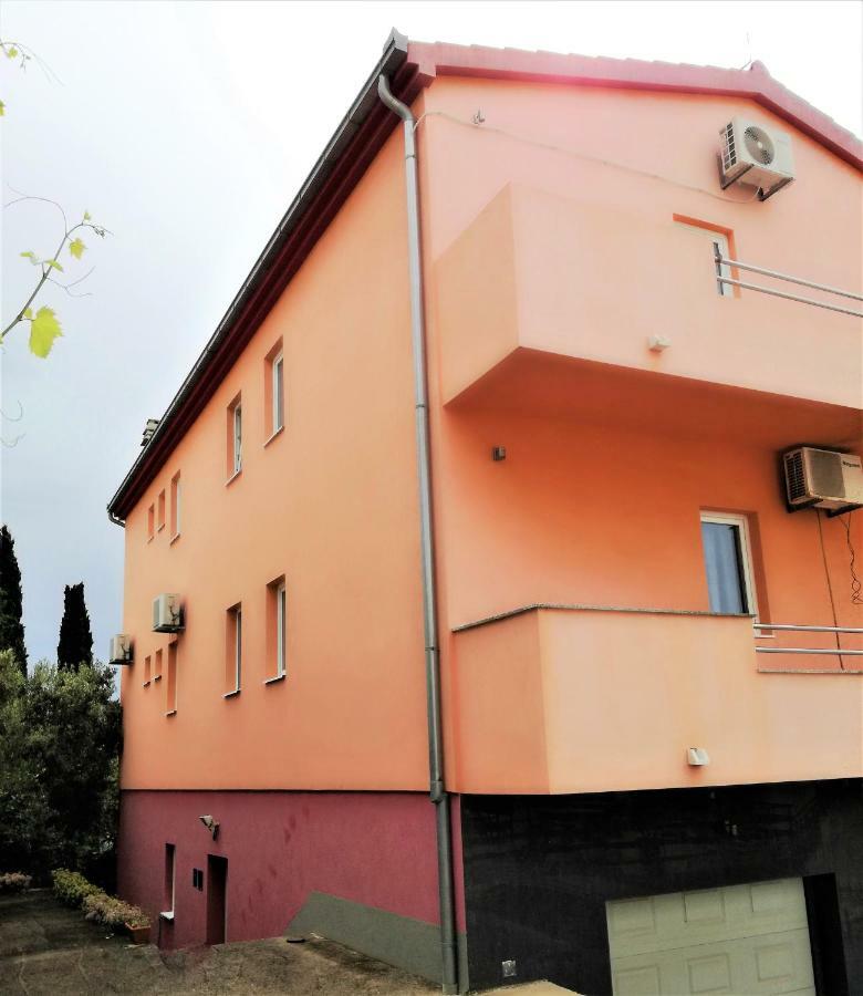 Apartman Adriatic Τρογκίρ Εξωτερικό φωτογραφία