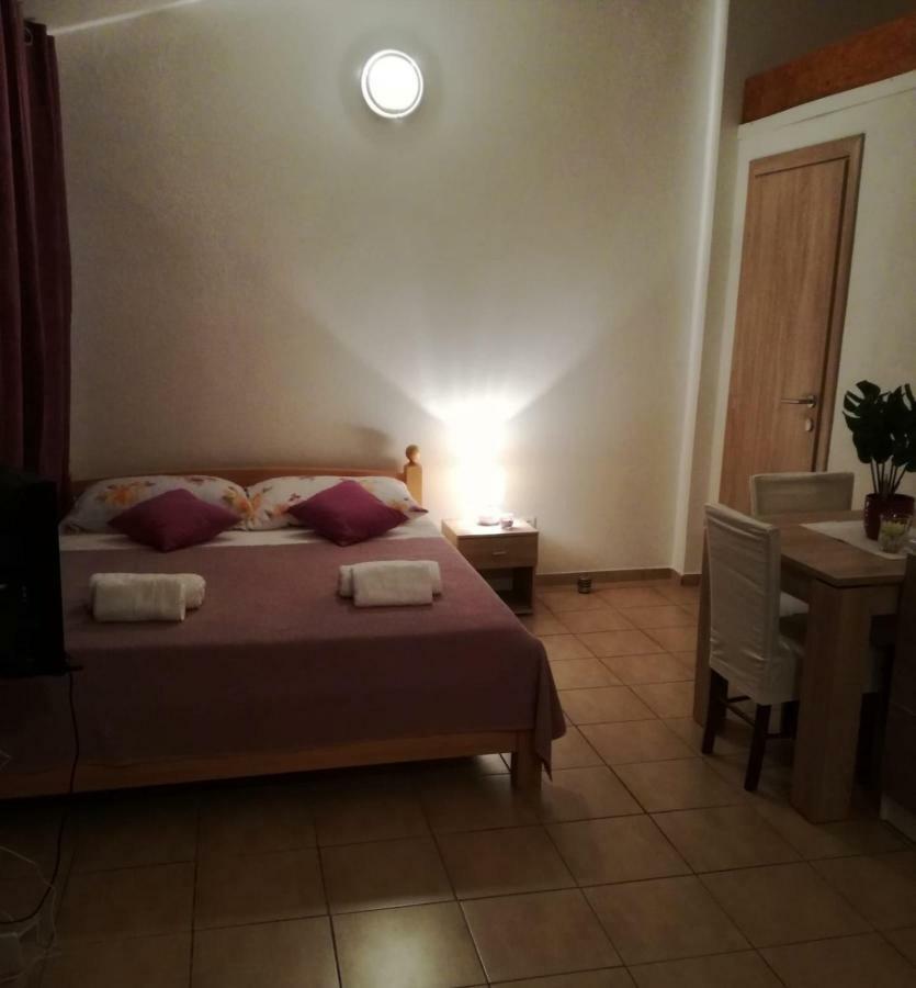 Apartman Adriatic Τρογκίρ Εξωτερικό φωτογραφία