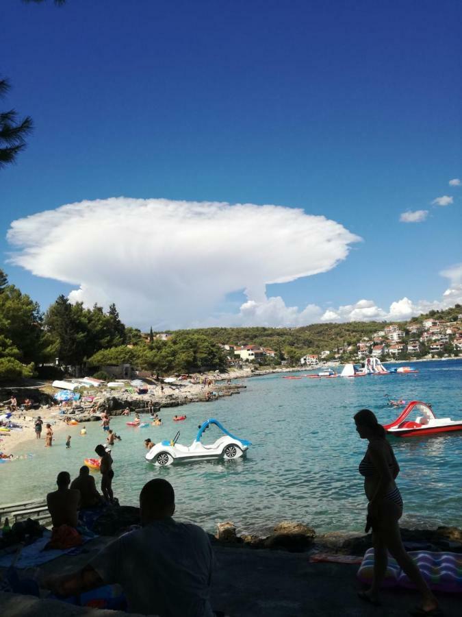 Apartman Adriatic Τρογκίρ Εξωτερικό φωτογραφία